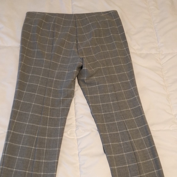 Windowpane print gray pant - Picture 7 of 7